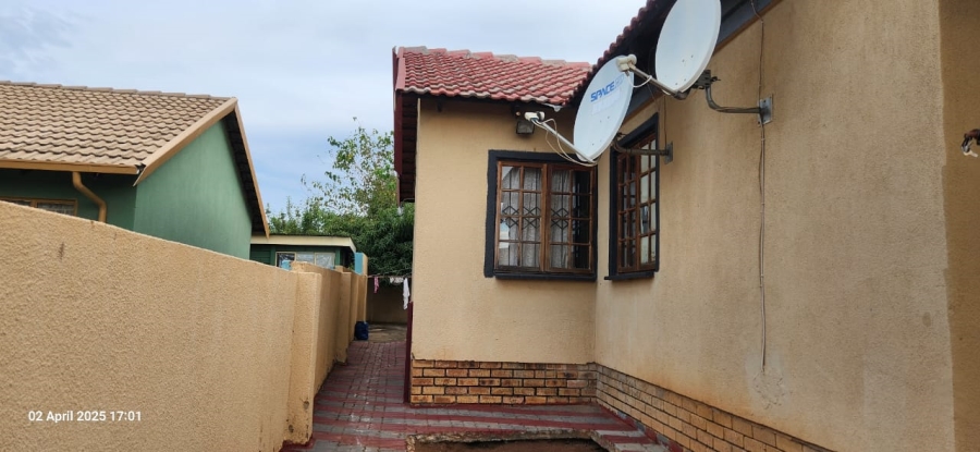3 Bedroom Property for Sale in Tlhabane West North West